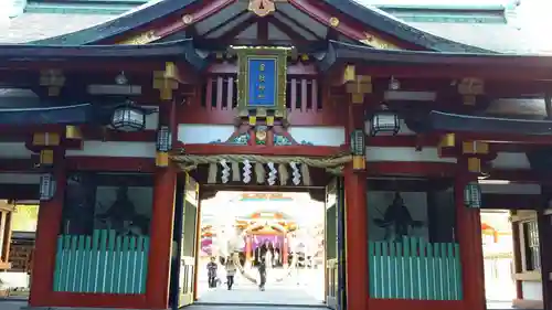 日枝神社の山門