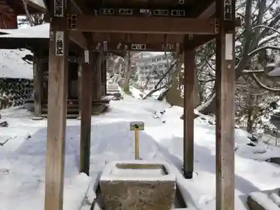 光泉寺の手水舎
