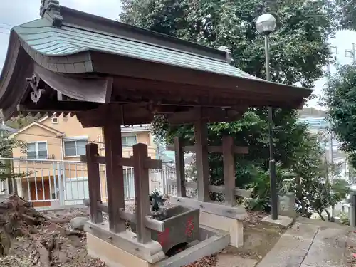勝田杉山神社の手水舎