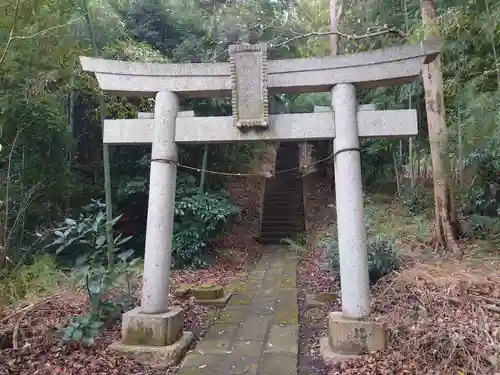 吉田杉山神社の鳥居