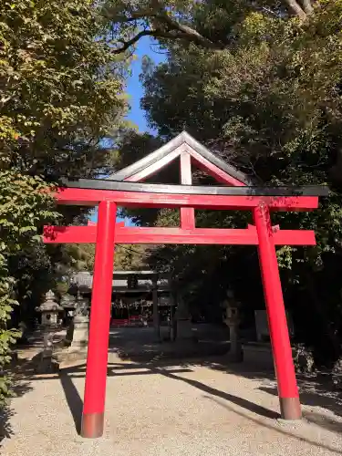 不乗森神社の{uncategorized: "未分類", other: "その他", undefined: "問題あり", building: "その他建物", grave: "お墓", sacred_gate: "鳥居", guardian: "狛犬", statue: "像", buddha: "仏像", history: "歴史", nature: "自然", garden: "庭園", animal: "動物", pagoda: "塔", temizu: "手水舎", mountain_gate: "山門・神門", sanctuary: "本殿・本堂", subordinate: "末社・摂社", art: "芸術", scenery: "景色", jizo: "地蔵", ema: "絵馬", goshuin: "御朱印", omikuji: "おみくじ", items: "授与品その他", amulet: "お守り", goshuincho: "御朱印帳", eats: "食事", festival: "お祭り", votive_dance: "神楽", shichigosan: "七五三参", wedding: "結婚式", experience: "体験その他", initially: "初詣", around: "周辺", anti_infection: "感染症対策"}