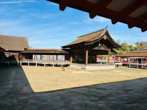 厳島神社(広島県)