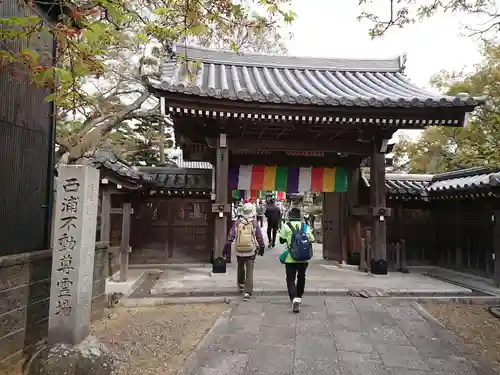 無量寺の山門・神門