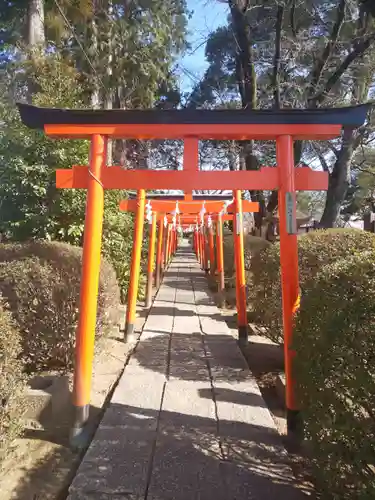 尾曳稲荷神社の鳥居