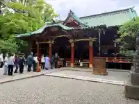 根津神社の{uncategorized: "未分類", other: "その他", undefined: "問題あり", building: "その他建物", grave: "お墓", sacred_gate: "鳥居", guardian: "狛犬", statue: "像", buddha: "仏像", history: "歴史", nature: "自然", garden: "庭園", animal: "動物", pagoda: "塔", temizu: "手水舎", mountain_gate: "山門・神門", sanctuary: "本殿・本堂", subordinate: "末社・摂社", art: "芸術", scenery: "景色", jizo: "地蔵", ema: "絵馬", goshuin: "御朱印", omikuji: "おみくじ", items: "授与品その他", amulet: "お守り", goshuincho: "御朱印帳", eats: "食事", festival: "お祭り", votive_dance: "神楽", shichigosan: "七五三参", wedding: "結婚式", experience: "体験その他", initially: "初詣", around: "周辺", anti_infection: "感染症対策"}