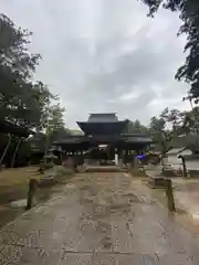 今八幡宮の本殿