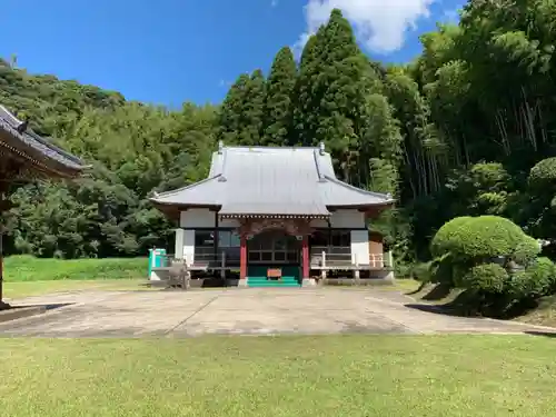 光明寺の本殿・本堂