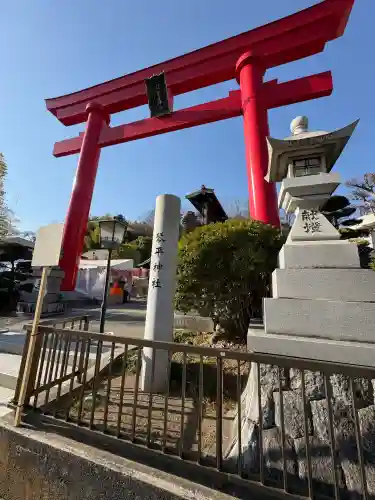 武州柿生琴平神社の{uncategorized: "未分類", other: "その他", undefined: "問題あり", building: "その他建物", grave: "お墓", sacred_gate: "鳥居", guardian: "狛犬", statue: "像", buddha: "仏像", history: "歴史", nature: "自然", garden: "庭園", animal: "動物", pagoda: "塔", temizu: "手水舎", mountain_gate: "山門・神門", sanctuary: "本殿・本堂", subordinate: "末社・摂社", art: "芸術", scenery: "景色", jizo: "地蔵", ema: "絵馬", goshuin: "御朱印", omikuji: "おみくじ", items: "授与品その他", amulet: "お守り", goshuincho: "御朱印帳", eats: "食事", festival: "お祭り", votive_dance: "神楽", shichigosan: "七五三参", wedding: "結婚式", experience: "体験その他", initially: "初詣", around: "周辺", anti_infection: "感染症対策"}