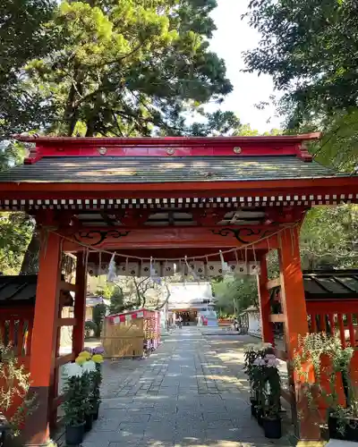 息栖神社の山門