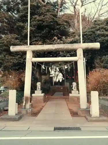 掘出神社の鳥居