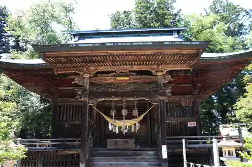 田村神社の本殿・本堂