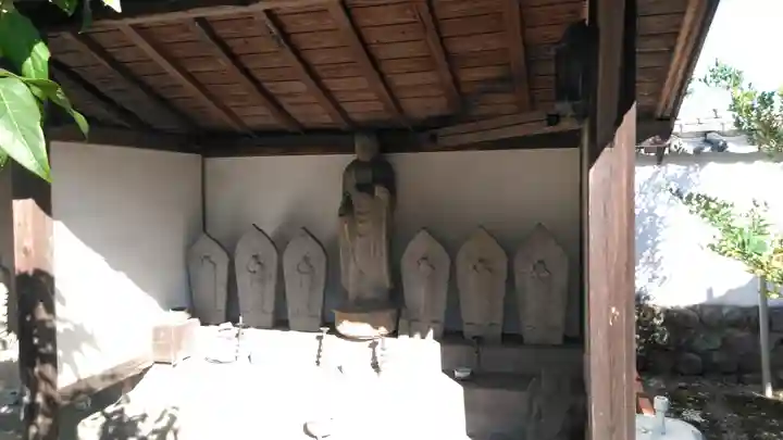 自性寺(大雅堂)の地蔵