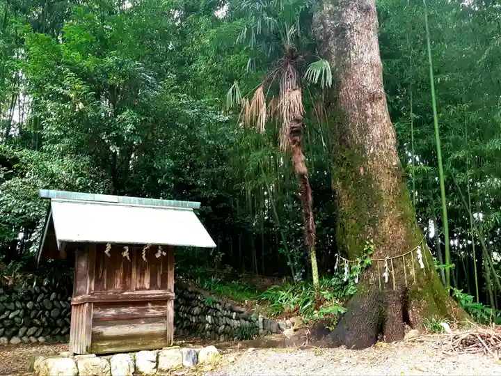 初生衣神社の本殿・本堂