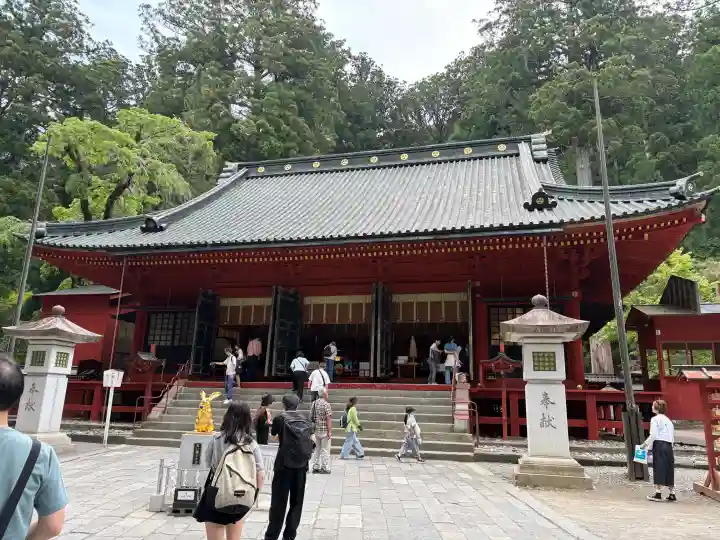日光二荒山神社の{uncategorized: "未分類", other: "その他", undefined: "問題あり", building: "その他建物", grave: "お墓", sacred_gate: "鳥居", guardian: "狛犬", statue: "像", buddha: "仏像", history: "歴史", nature: "自然", garden: "庭園", animal: "動物", pagoda: "塔", temizu: "手水舎", mountain_gate: "山門・神門", sanctuary: "本殿・本堂", subordinate: "末社・摂社", art: "芸術", scenery: "景色", jizo: "地蔵", ema: "絵馬", goshuin: "御朱印", omikuji: "おみくじ", items: "授与品その他", amulet: "お守り", goshuincho: "御朱印帳", eats: "食事", festival: "お祭り", votive_dance: "神楽", shichigosan: "七五三参", wedding: "結婚式", experience: "体験その他", initially: "初詣", around: "周辺", anti_infection: "感染症対策"}