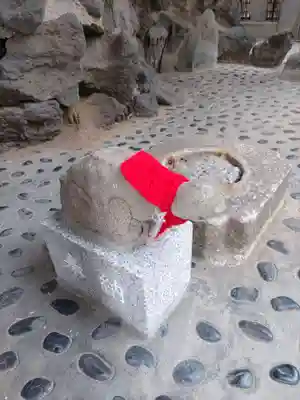 被官稲荷神社の狛犬