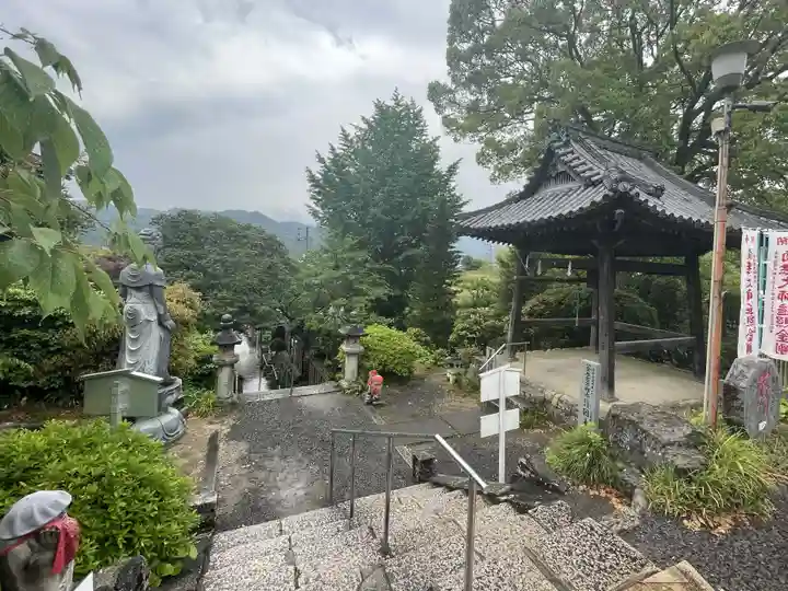 八坂寺(愛媛県)