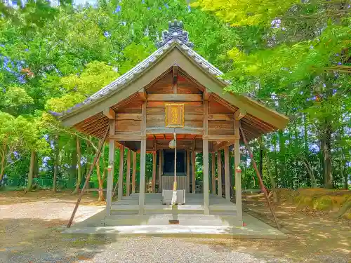 神明社（深沢）の本殿・本堂