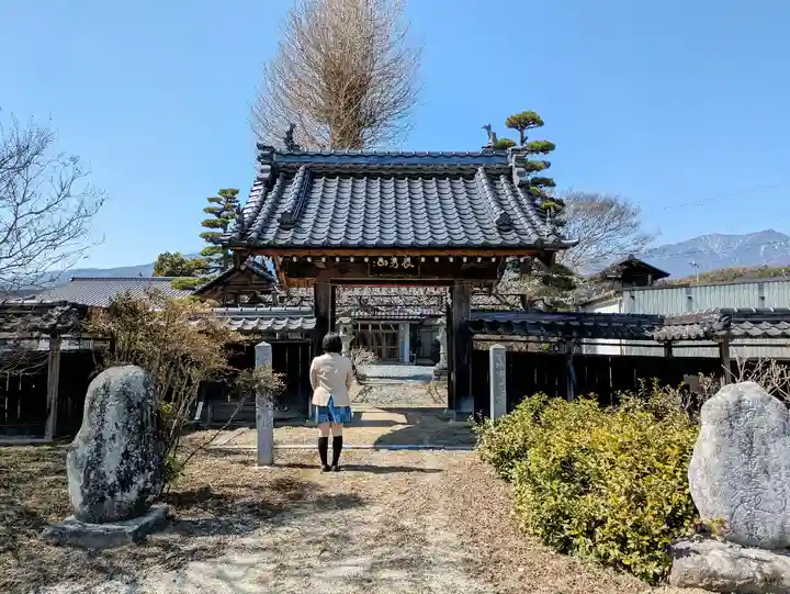 本光寺の山門・神門