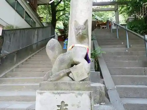 王子稲荷神社の狛犬