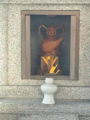 厳定院の{uncategorized: "未分類", other: "その他", undefined: "問題あり", building: "その他建物", grave: "お墓", sacred_gate: "鳥居", guardian: "狛犬", statue: "像", buddha: "仏像", history: "歴史", nature: "自然", garden: "庭園", animal: "動物", pagoda: "塔", temizu: "手水舎", mountain_gate: "山門・神門", sanctuary: "本殿・本堂", subordinate: "末社・摂社", art: "芸術", scenery: "景色", jizo: "地蔵", ema: "絵馬", goshuin: "御朱印", omikuji: "おみくじ", items: "授与品その他", amulet: "お守り", goshuincho: "御朱印帳", eats: "食事", festival: "お祭り", votive_dance: "神楽", shichigosan: "七五三参", wedding: "結婚式", experience: "体験その他", initially: "初詣", around: "周辺", anti_infection: "感染症対策"}