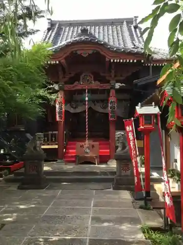 陽運寺の本殿