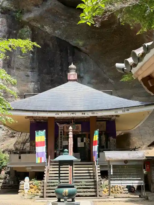 観音院の{uncategorized: "未分類", other: "その他", undefined: "問題あり", building: "その他建物", grave: "お墓", sacred_gate: "鳥居", guardian: "狛犬", statue: "像", buddha: "仏像", history: "歴史", nature: "自然", garden: "庭園", animal: "動物", pagoda: "塔", temizu: "手水舎", mountain_gate: "山門・神門", sanctuary: "本殿・本堂", subordinate: "末社・摂社", art: "芸術", scenery: "景色", jizo: "地蔵", ema: "絵馬", goshuin: "御朱印", omikuji: "おみくじ", items: "授与品その他", amulet: "お守り", goshuincho: "御朱印帳", eats: "食事", festival: "お祭り", votive_dance: "神楽", shichigosan: "七五三参", wedding: "結婚式", experience: "体験その他", initially: "初詣", around: "周辺", anti_infection: "感染症対策"}
