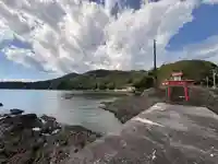 土佐清水港飛島防波堤灯台神社(高知県)
