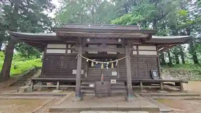 若宮八幡神社の本殿・本堂