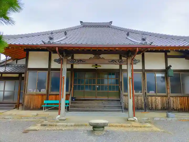 常福寺の本殿・本堂