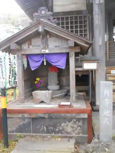 星井寺（ 明鏡山円満院星井寺虚空蔵堂 ）の地蔵