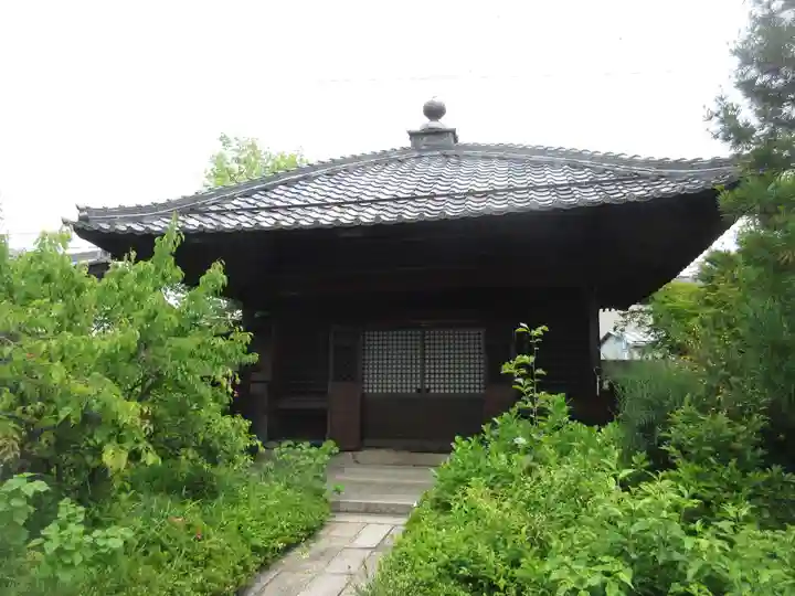 舎那院の本殿・本堂