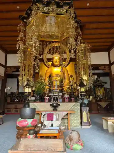 大池寺の{uncategorized: "未分類", other: "その他", undefined: "問題あり", building: "その他建物", grave: "お墓", sacred_gate: "鳥居", guardian: "狛犬", statue: "像", buddha: "仏像", history: "歴史", nature: "自然", garden: "庭園", animal: "動物", pagoda: "塔", temizu: "手水舎", mountain_gate: "山門・神門", sanctuary: "本殿・本堂", subordinate: "末社・摂社", art: "芸術", scenery: "景色", jizo: "地蔵", ema: "絵馬", goshuin: "御朱印", omikuji: "おみくじ", items: "授与品その他", amulet: "お守り", goshuincho: "御朱印帳", eats: "食事", festival: "お祭り", votive_dance: "神楽", shichigosan: "七五三参", wedding: "結婚式", experience: "体験その他", initially: "初詣", around: "周辺", anti_infection: "感染症対策"}