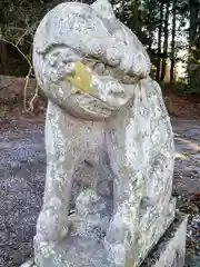 神明社の狛犬