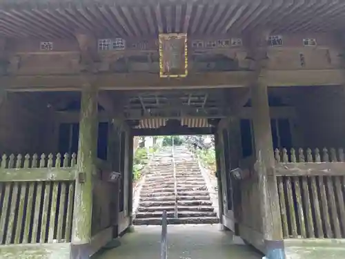 禅師峰寺の山門