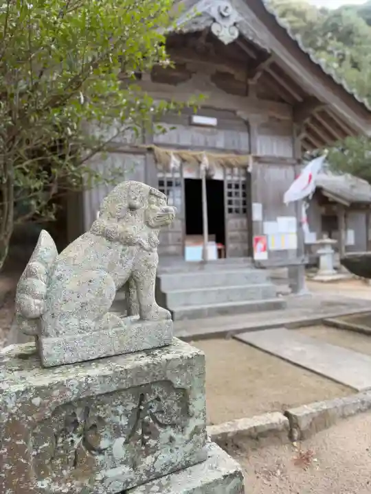 生松天神社の{uncategorized: "未分類", other: "その他", undefined: "問題あり", building: "その他建物", grave: "お墓", sacred_gate: "鳥居", guardian: "狛犬", statue: "像", buddha: "仏像", history: "歴史", nature: "自然", garden: "庭園", animal: "動物", pagoda: "塔", temizu: "手水舎", mountain_gate: "山門・神門", sanctuary: "本殿・本堂", subordinate: "末社・摂社", art: "芸術", scenery: "景色", jizo: "地蔵", ema: "絵馬", goshuin: "御朱印", omikuji: "おみくじ", items: "授与品その他", amulet: "お守り", goshuincho: "御朱印帳", eats: "食事", festival: "お祭り", votive_dance: "神楽", shichigosan: "七五三参", wedding: "結婚式", experience: "体験その他", initially: "初詣", around: "周辺", anti_infection: "感染症対策"}