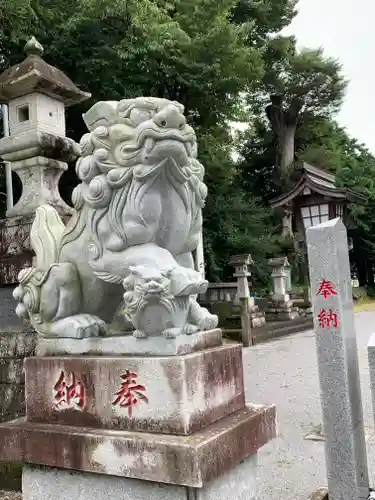 近津神社の狛犬