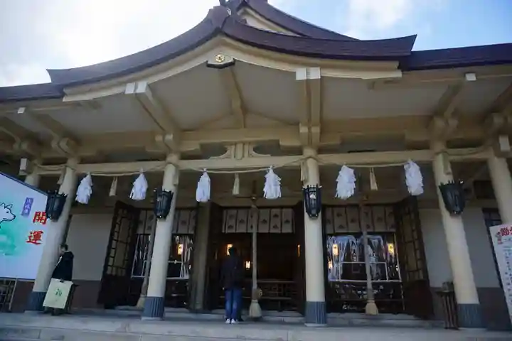 湊川神社の本殿・本堂