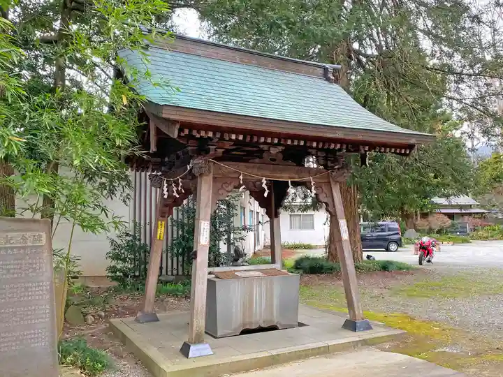 寒田神社の手水舎