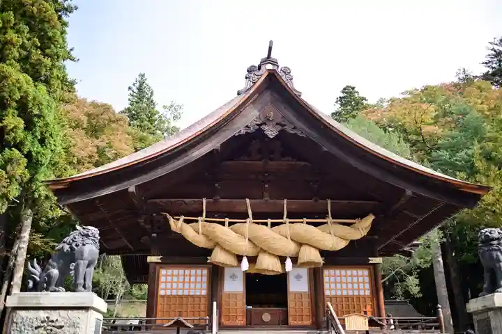 諏訪大社下社秋宮(長野県)