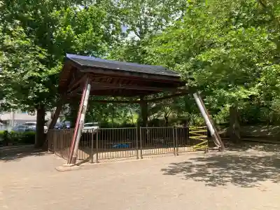 渋谷氷川神社の{uncategorized: "未分類", other: "その他", undefined: "問題あり", building: "その他建物", grave: "お墓", sacred_gate: "鳥居", guardian: "狛犬", statue: "像", buddha: "仏像", history: "歴史", nature: "自然", garden: "庭園", animal: "動物", pagoda: "塔", temizu: "手水舎", mountain_gate: "山門・神門", sanctuary: "本殿・本堂", subordinate: "末社・摂社", art: "芸術", scenery: "景色", jizo: "地蔵", ema: "絵馬", goshuin: "御朱印", omikuji: "おみくじ", items: "授与品その他", amulet: "お守り", goshuincho: "御朱印帳", eats: "食事", festival: "お祭り", votive_dance: "神楽", shichigosan: "七五三参", wedding: "結婚式", experience: "体験その他", initially: "初詣", around: "周辺", anti_infection: "感染症対策"}