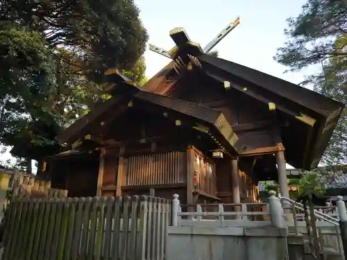 用賀神社の本殿・本堂