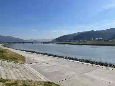 大島神社の{uncategorized: "未分類", other: "その他", undefined: "問題あり", building: "その他建物", grave: "お墓", sacred_gate: "鳥居", guardian: "狛犬", statue: "像", buddha: "仏像", history: "歴史", nature: "自然", garden: "庭園", animal: "動物", pagoda: "塔", temizu: "手水舎", mountain_gate: "山門・神門", sanctuary: "本殿・本堂", subordinate: "末社・摂社", art: "芸術", scenery: "景色", jizo: "地蔵", ema: "絵馬", goshuin: "御朱印", omikuji: "おみくじ", items: "授与品その他", amulet: "お守り", goshuincho: "御朱印帳", eats: "食事", festival: "お祭り", votive_dance: "神楽", shichigosan: "七五三参", wedding: "結婚式", experience: "体験その他", initially: "初詣", around: "周辺", anti_infection: "感染症対策"}