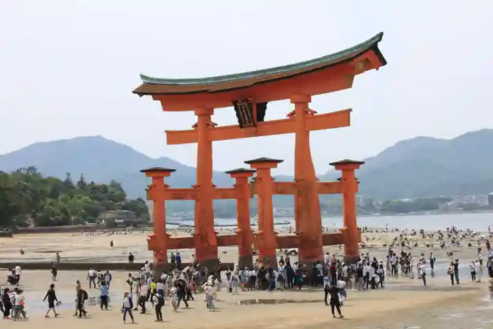厳島神社(広島県)