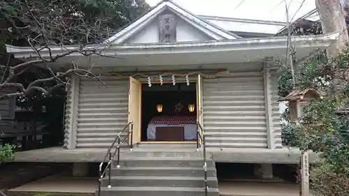 前鳥神社の末社・摂社