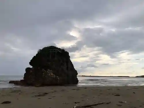 稲佐の浜　弁天島(島根県)