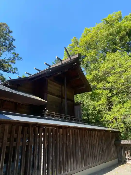 大間々神明宮の{uncategorized: "未分類", other: "その他", undefined: "問題あり", building: "その他建物", grave: "お墓", sacred_gate: "鳥居", guardian: "狛犬", statue: "像", buddha: "仏像", history: "歴史", nature: "自然", garden: "庭園", animal: "動物", pagoda: "塔", temizu: "手水舎", mountain_gate: "山門・神門", sanctuary: "本殿・本堂", subordinate: "末社・摂社", art: "芸術", scenery: "景色", jizo: "地蔵", ema: "絵馬", goshuin: "御朱印", omikuji: "おみくじ", items: "授与品その他", amulet: "お守り", goshuincho: "御朱印帳", eats: "食事", festival: "お祭り", votive_dance: "神楽", shichigosan: "七五三参", wedding: "結婚式", experience: "体験その他", initially: "初詣", around: "周辺", anti_infection: "感染症対策"}