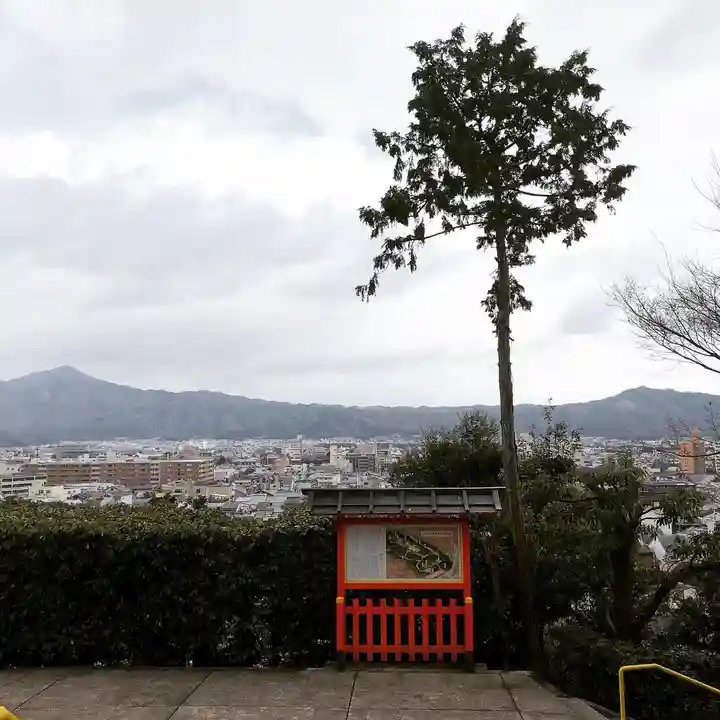 建勲神社の景色