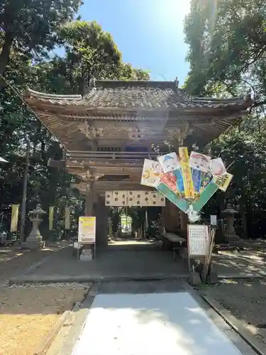 吉部田八幡宮の山門・神門