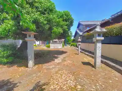 神明社(萩原町東宮重)のその他建物