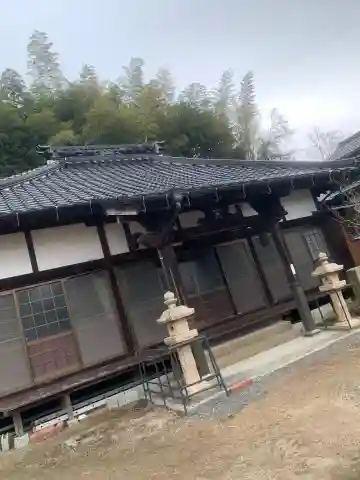 妙法寺の本殿・本堂